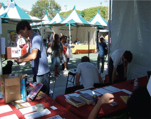 07-whbookfaire3
